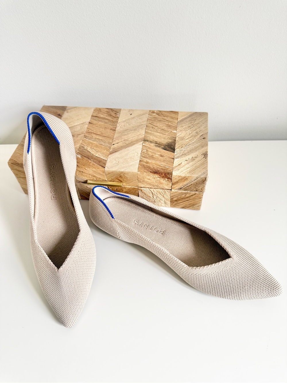 Rothy's The Point OG Flats Ecru Tortoiseshell Sole Neutral Washable Knit Shoes 8
